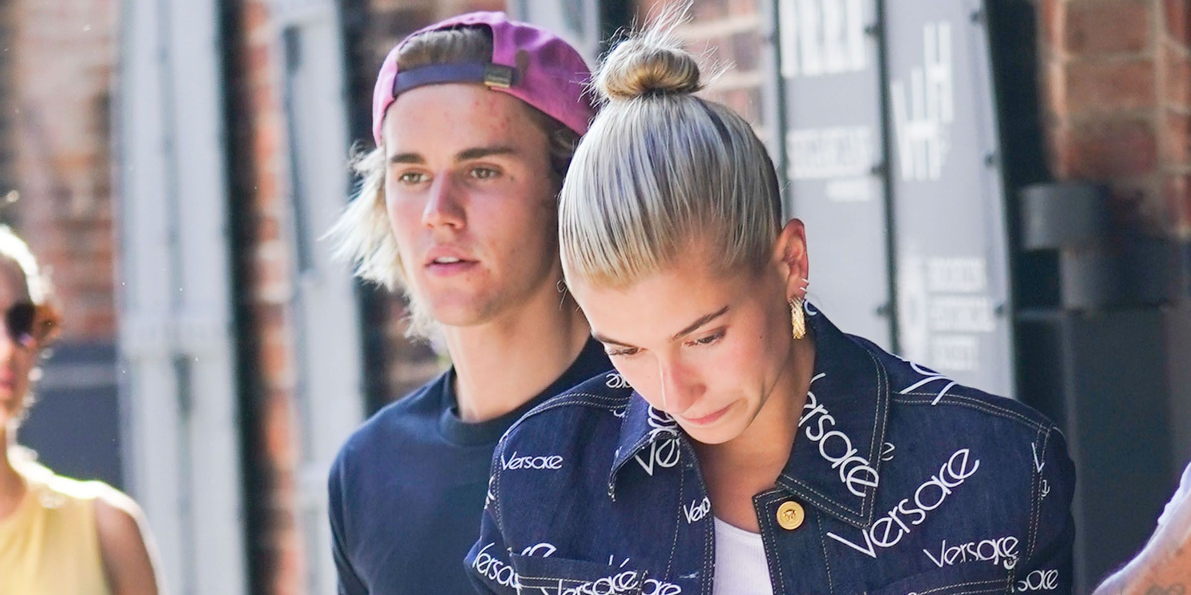 Hailey Baldwin flaunts her R7m engagement ring | You